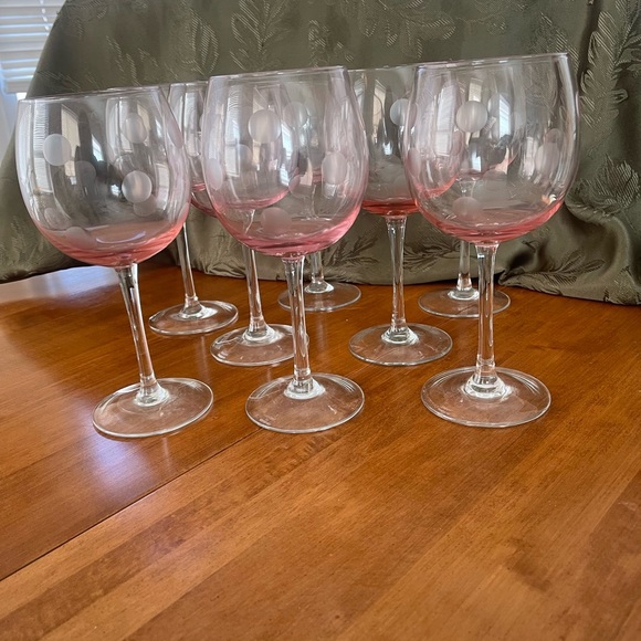 Set of 8 Waterford Marquis Pink Polka Dot Wine Glasses 8 5/8” - Picture 12 of 14
